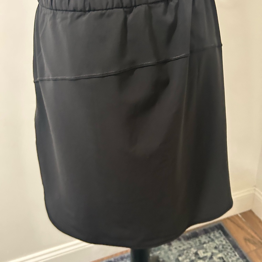 Lululemon Athletica Black on the Fly Skirt for Casual Wear size 8 - Picture 6 of 10